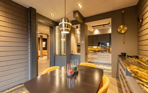 3-этажный коттедж 548.5 м² с отделкой