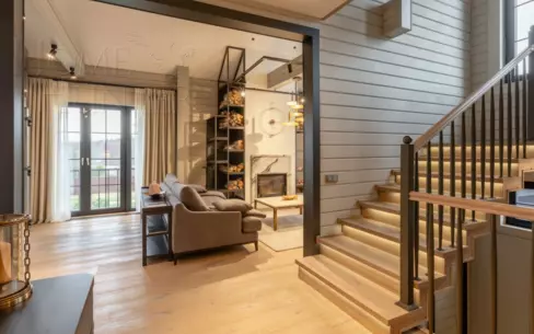 3-этажный коттедж 548.5 м² с отделкой