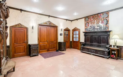 2-этажный коттедж 1 000 м² с отделкой