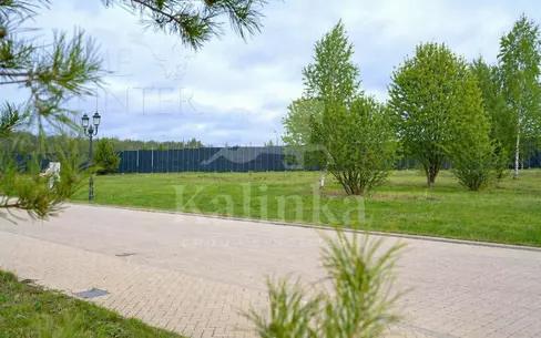 Участок 24.06 сот. в охраняемом поселке