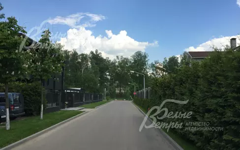 Участок 15 сот. в охраняемом поселке