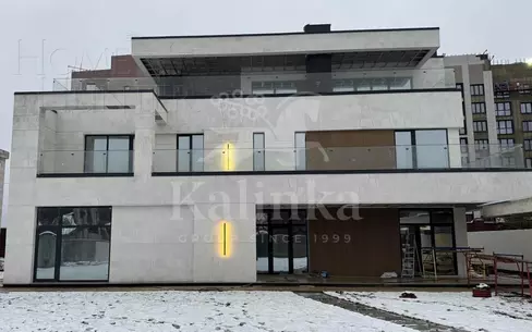 3-этажный коттедж 630 м² без отделки