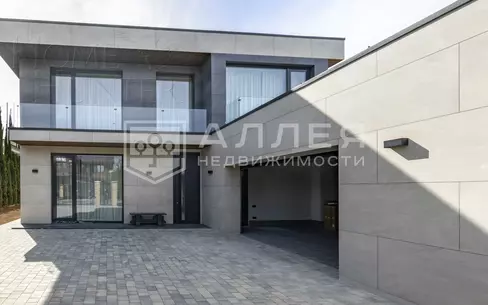 2-этажный коттедж 385 м² с отделкой