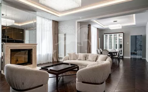 2-этажный коттедж 590 м² с отделкой