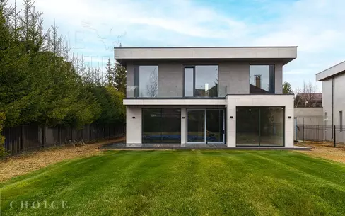 2-этажный коттедж 349.7 м² без отделки