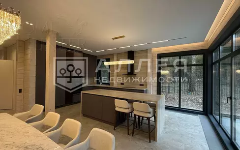 2-этажный коттедж 381 м² с отделкой