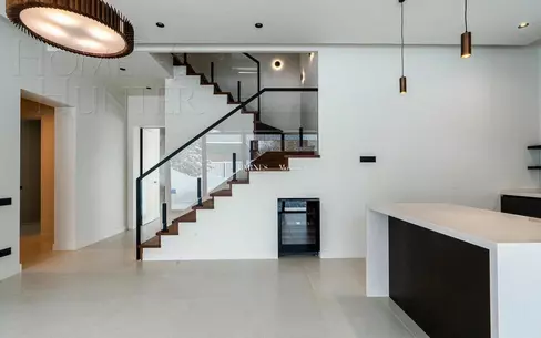 2-этажный коттедж 420 м² без отделки