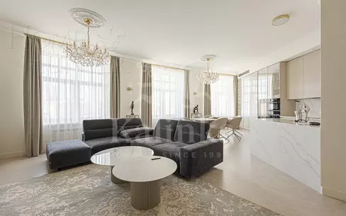 4-КОМН. КВАРТИРА С ОТДЕЛКОЙ 207 М² НА 3 ЭТАЖЕ