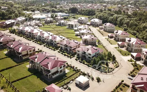 2-этажный коттедж 502 м² без отделки