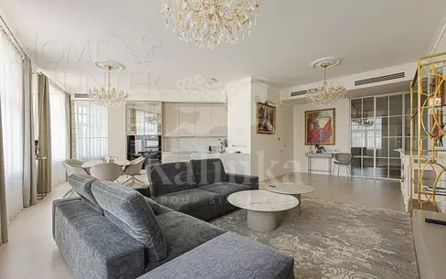 4-КОМН. КВАРТИРА С ОТДЕЛКОЙ 207 М² НА 3 ЭТАЖЕ