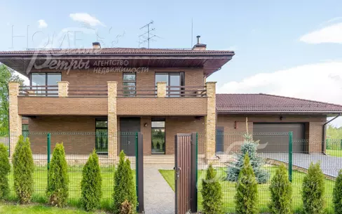 3-этажный коттедж 653 м² без отделки