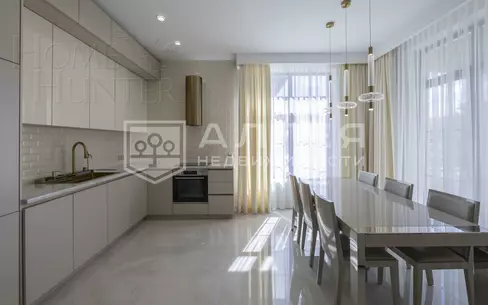 2-этажный коттедж 230 м² с отделкой