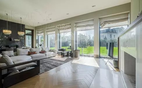 2-этажный коттедж 800 м² с отделкой