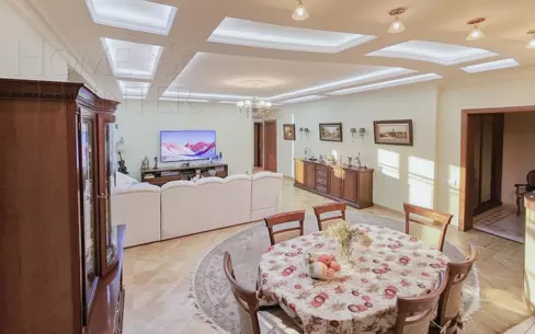 3-КОМН. КВАРТИРА С ОТДЕЛКОЙ 127 М² НА 2 ЭТАЖЕ