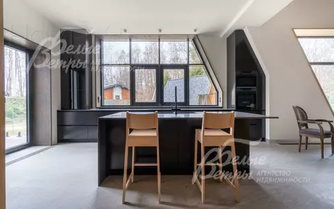 2-этажный коттедж 543 м² с отделкой