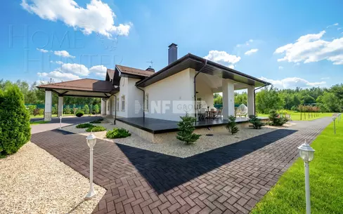 1-этажный коттедж 712 м² с отделкой