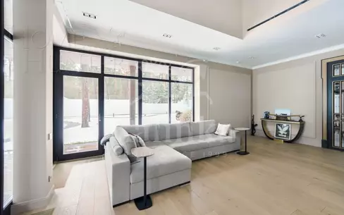 2-этажный коттедж 655 м² с отделкой