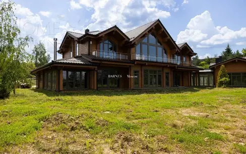 2-этажный коттедж 726 м² с отделкой