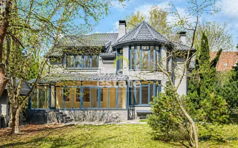 2-этажный коттедж 495 м² с отделкой