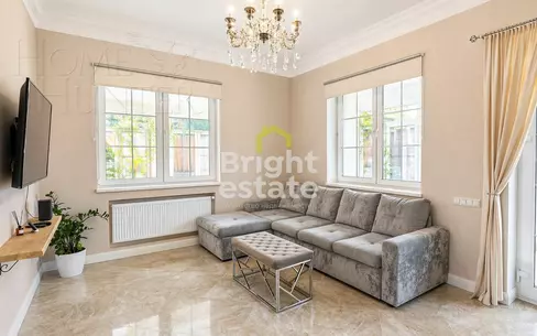 2-этажный коттедж 224.6 м² с отделкой