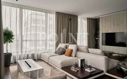 5-КОМН. КВАРТИРА С ОТДЕЛКОЙ 200 М² НА 4 ЭТАЖЕ