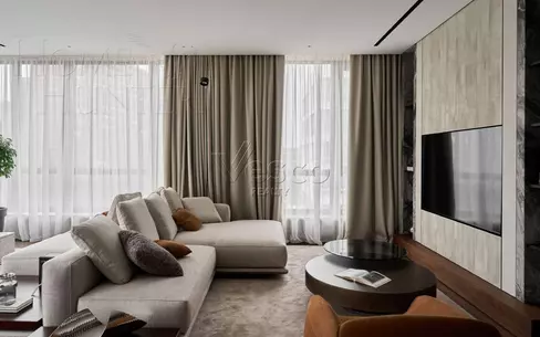 5-КОМН. КВАРТИРА С ОТДЕЛКОЙ 200 М² НА 4 ЭТАЖЕ