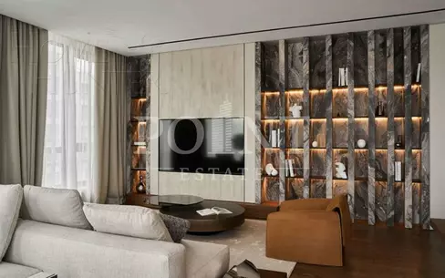 5-КОМН. КВАРТИРА С ОТДЕЛКОЙ 200 М² НА 4 ЭТАЖЕ