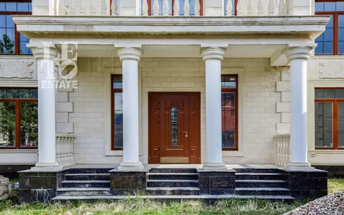 2-этажный коттедж 420 м² без отделки