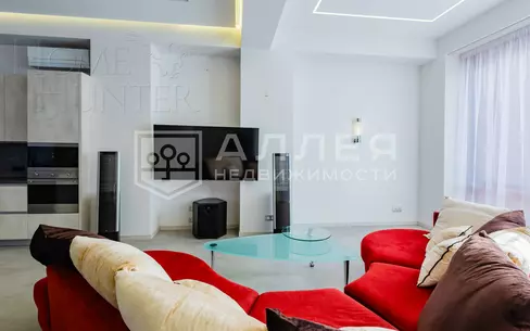 3-этажный таунхаус 240 м² с отделкой