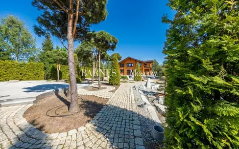 2-этажный коттедж 830 м² без отделки