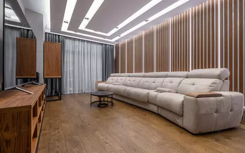 3-этажный таунхаус 290 м² с отделкой