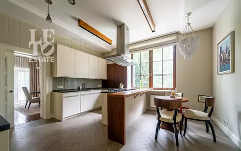 2-этажный коттедж 590 м² с отделкой