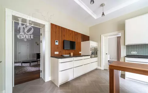 2-этажный коттедж 590 м² с отделкой