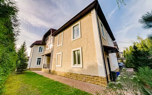 2-этажный коттедж 714 м² с отделкой