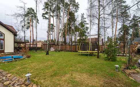 2-этажный коттедж 200 м² с отделкой