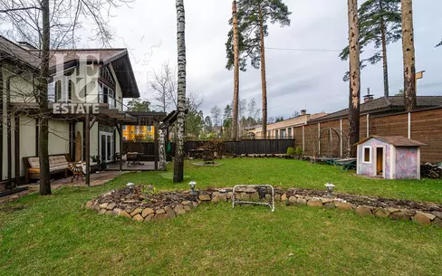 2-этажный коттедж 200 м² с отделкой