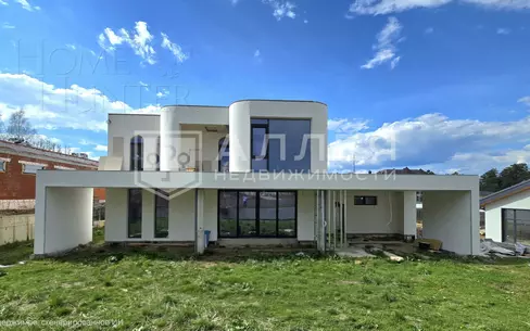 2-этажный коттедж 410 м² без отделки