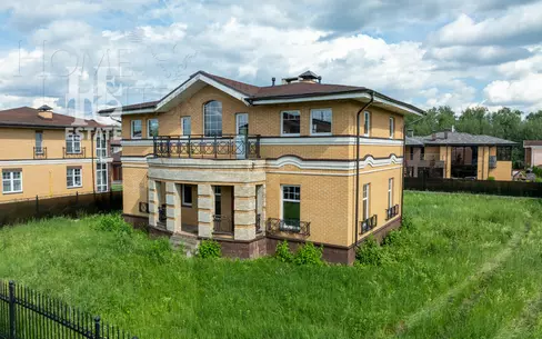 2-этажный коттедж 245.1 м² без отделки