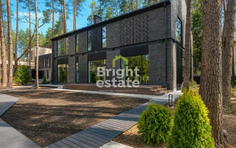 2-этажный коттедж 750 м² с отделкой