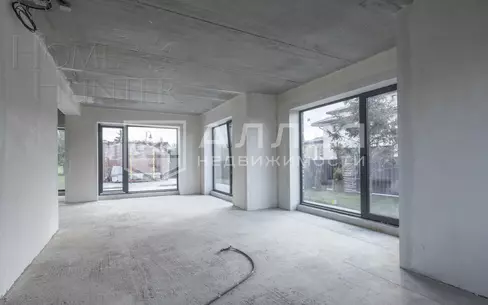 2-этажный коттедж 520.5 м² без отделки