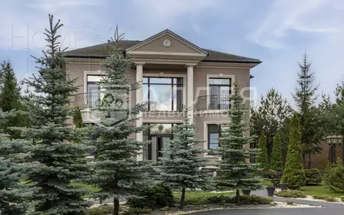2-этажный коттедж 600 м² с отделкой
