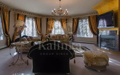 2-этажный коттедж 550 м² с отделкой