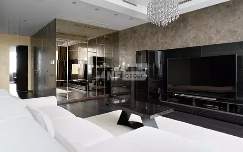 4-КОМН. КВАРТИРА С ОТДЕЛКОЙ 180.8 М² НА 19 ЭТАЖЕ