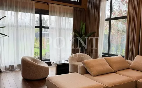 2-этажный коттедж 374 м² с отделкой