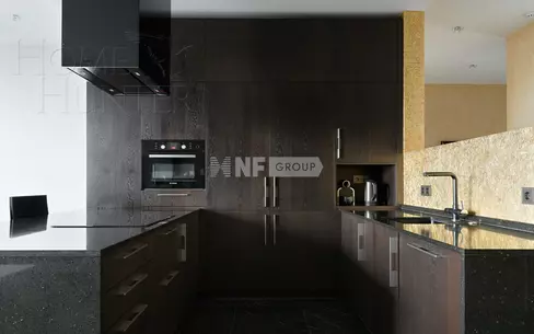 4-КОМН. КВАРТИРА С ОТДЕЛКОЙ 180.8 М² НА 19 ЭТАЖЕ