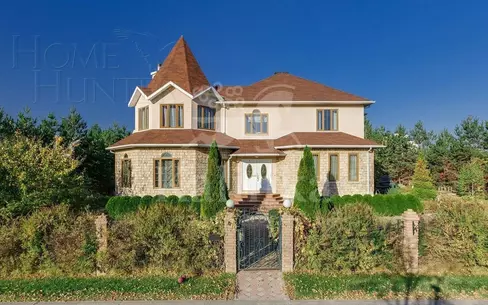 2-этажный коттедж 550 м² с отделкой