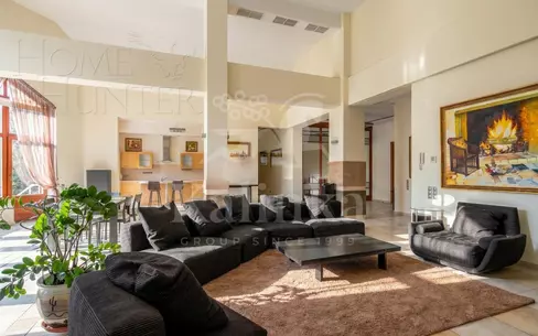 1-этажный коттедж 450 м² с отделкой