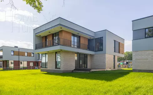 2-этажный коттедж 320 м² без отделки