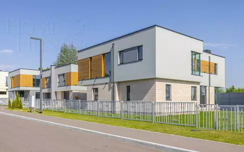2-этажный коттедж 320 м² без отделки