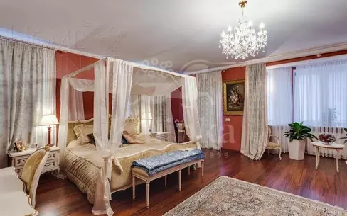 2-этажный коттедж 500 м² с отделкой